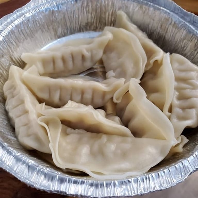 Savory Samosas: A Flavorful Indian Appetizer