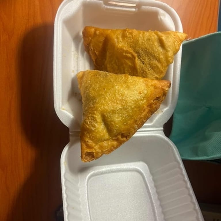 Delicious Samosa: A Taste of India and Nepal